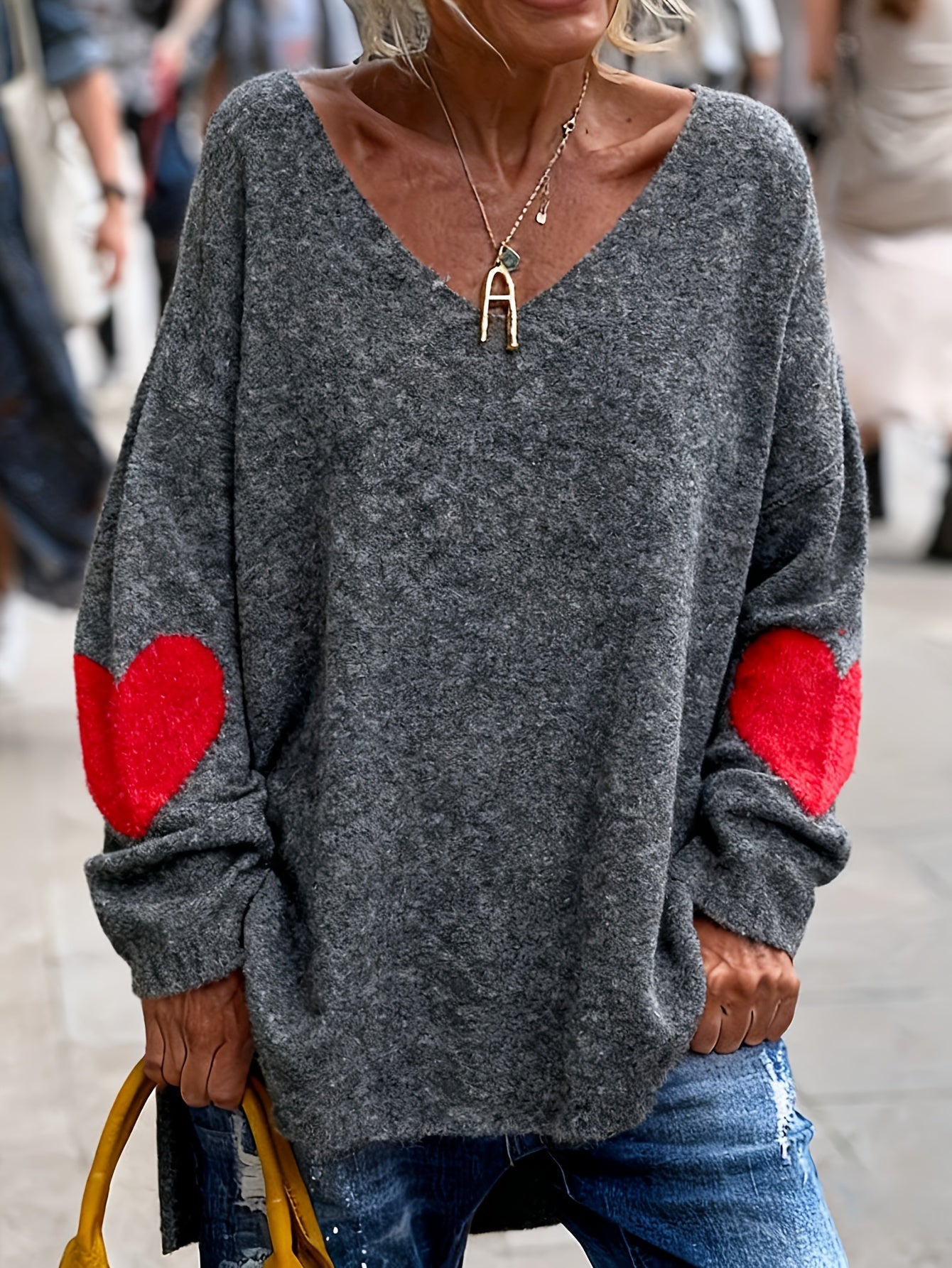 Plus Size V-Neck Heart-Pattern Pullover Sweater – Loose Oversized Knit for Fall/Winter
