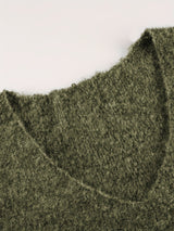 Plus Size V-Neck Heart-Pattern Pullover Sweater – Loose Oversized Knit for Fall/Winter